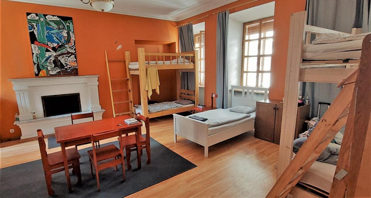 25 Hours Hostel VNO Buitenkant foto